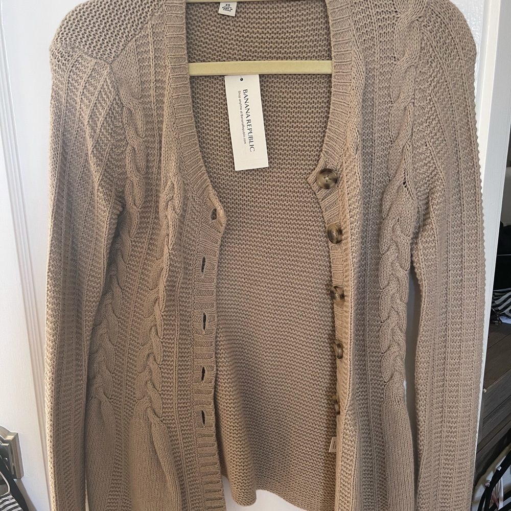 NWT! Banana Republic Cable Knit Cardigan